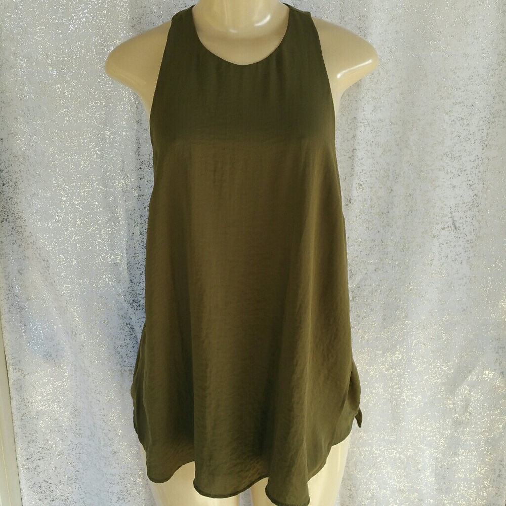 Banana Republic Sleeveless shirt